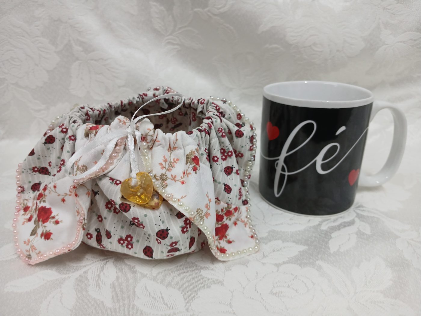 Caneca Fé com embalagem