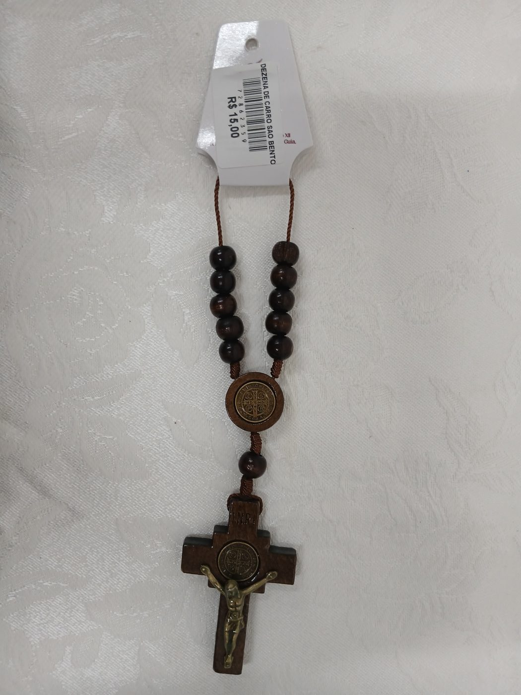 Dezena de madeira com crucifixo