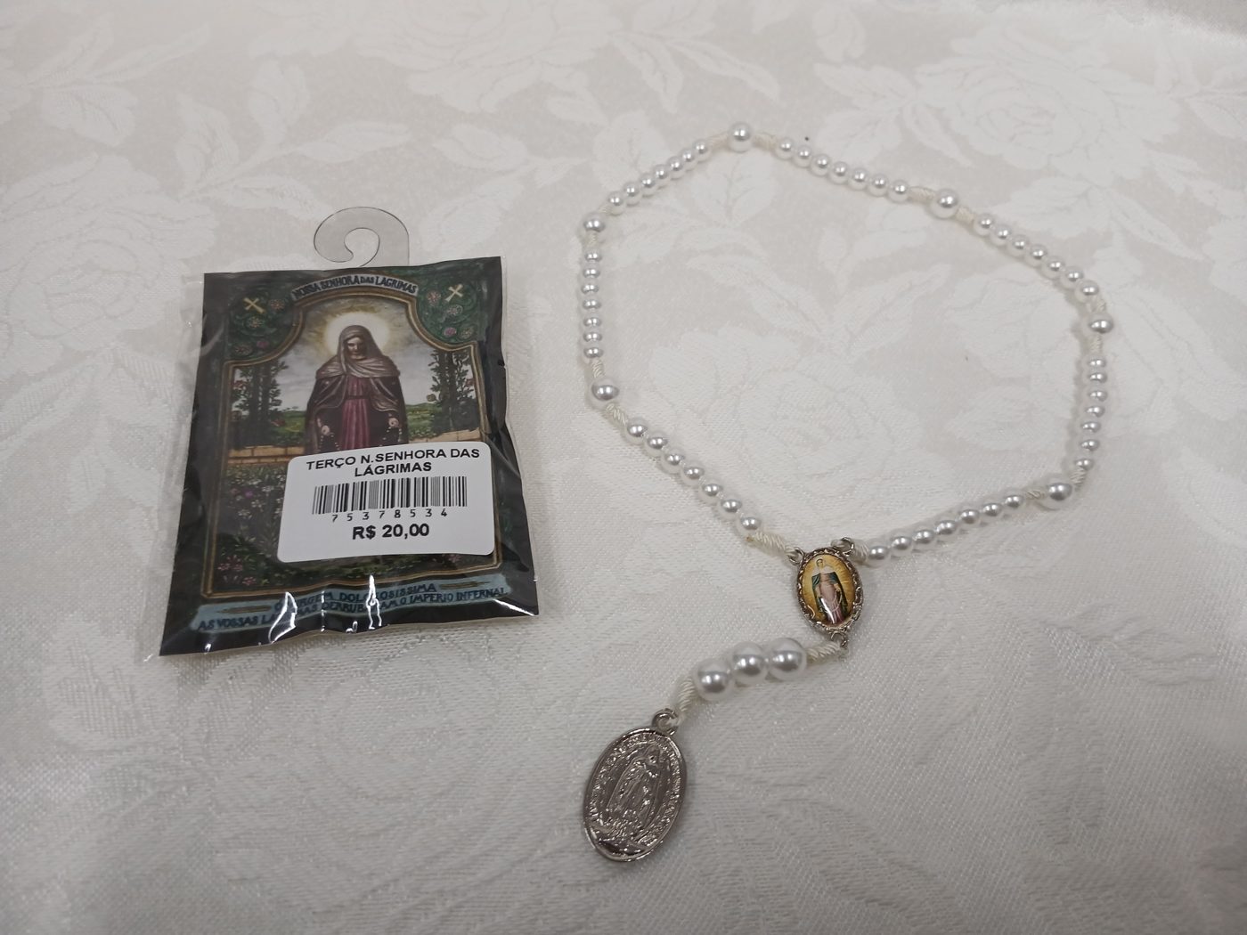 Terço perolado com medalha milagrosa